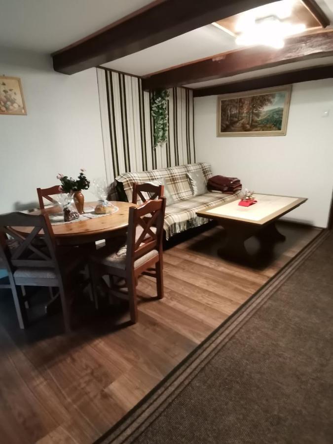 Apartman Ve Mlejne Nová Bystřice Exteriör bild